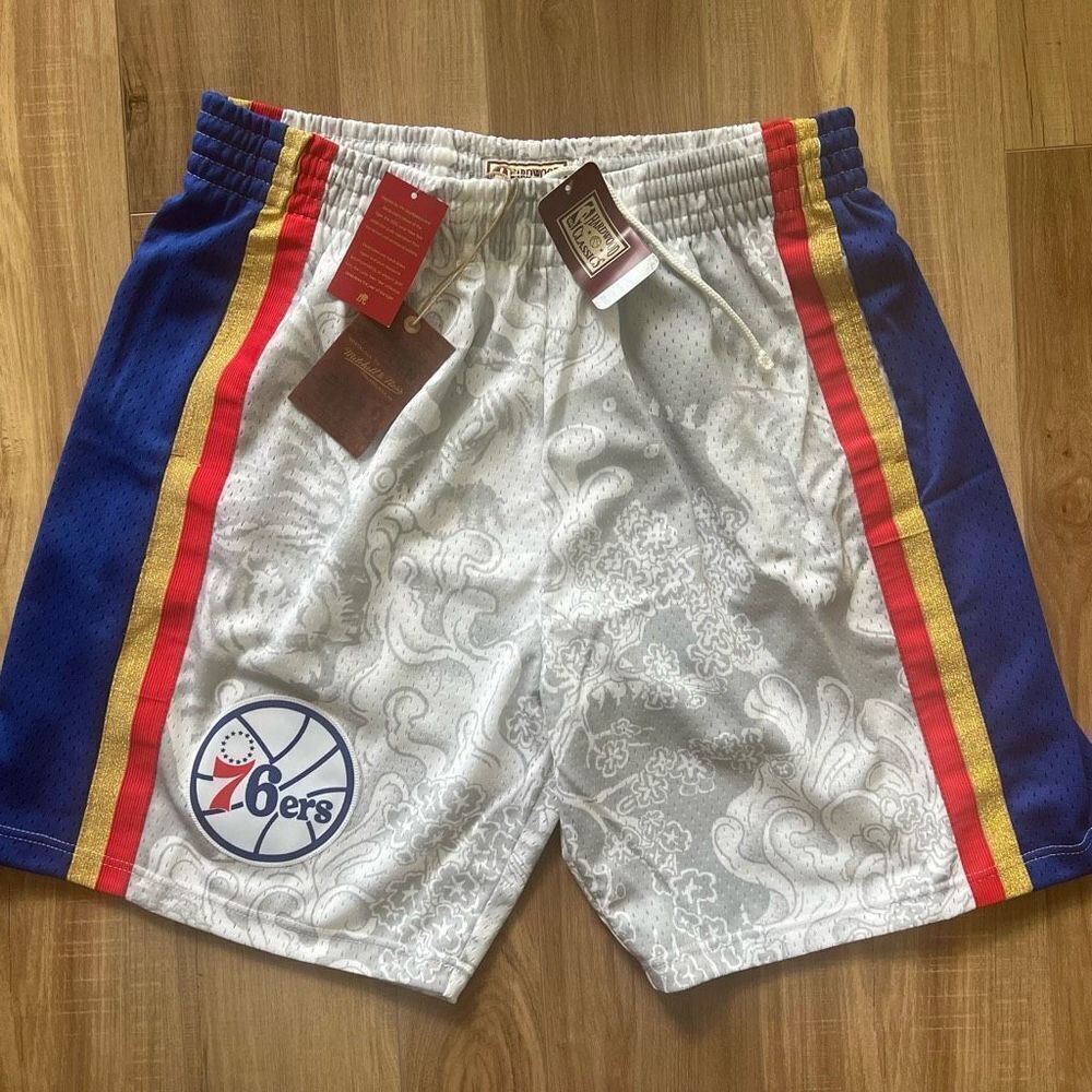 Mitchell & Ness 76ers CNY Shorts
 Size XL